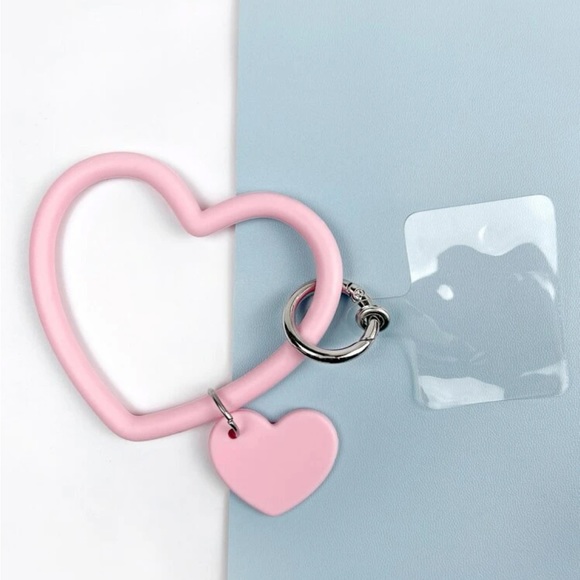Heart Design Phone Lanyard With Fixing Card - Picture 1 of 3